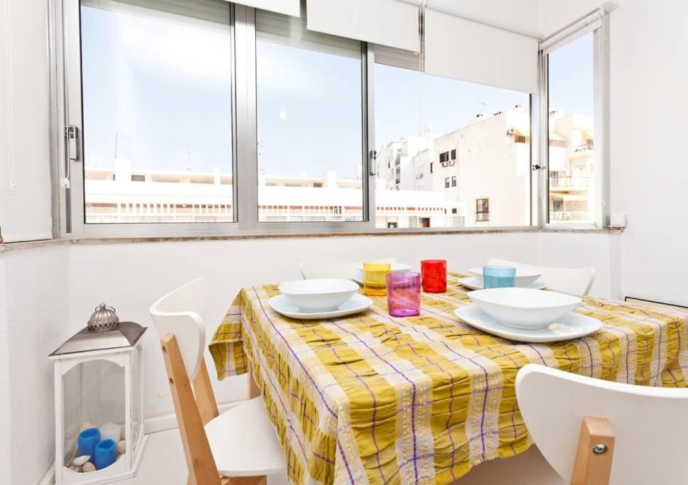 Armacao De Pera - Beach Apartment - Sea View- Walk To The Beach - Algarve Екстериор снимка